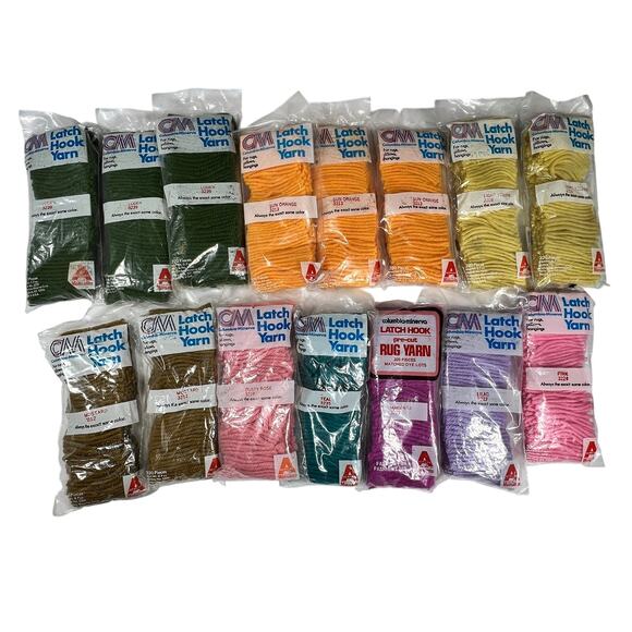 CM LATCH HOOK YARN Lot 15 Mixed Color Craft Rug Yarn Lot Crafting Supplies New - Picture 1 of 11